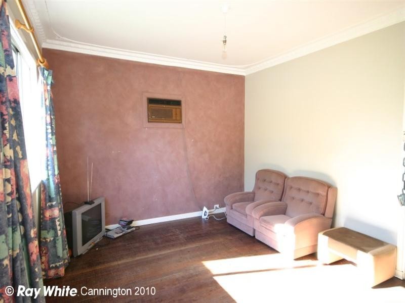 76 Jubilee Street, Beckenham WA 6107