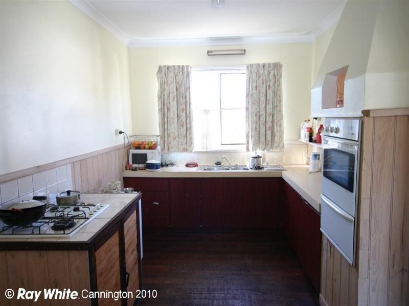 76 Jubilee Street, Beckenham WA 6107