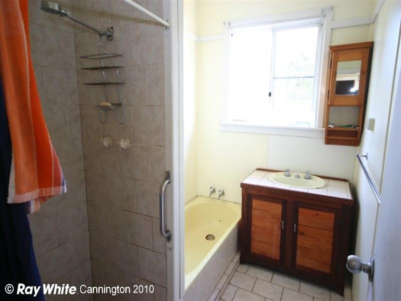 76 Jubilee Street, Beckenham WA 6107