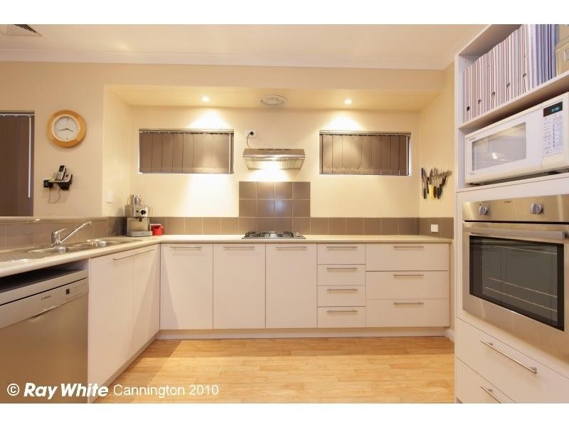 14 Gianatti Ramble, East Cannington WA 6107