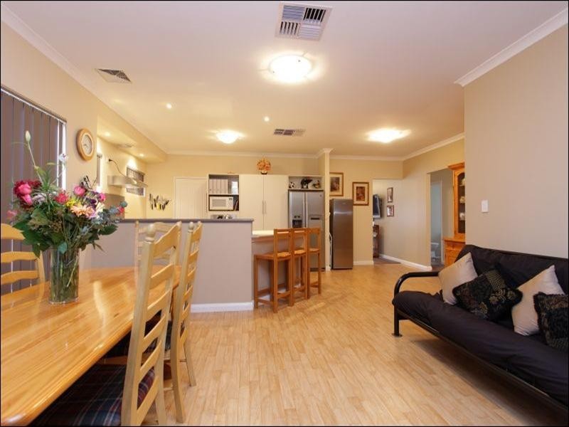 14 Gianatti Ramble, East Cannington WA 6107