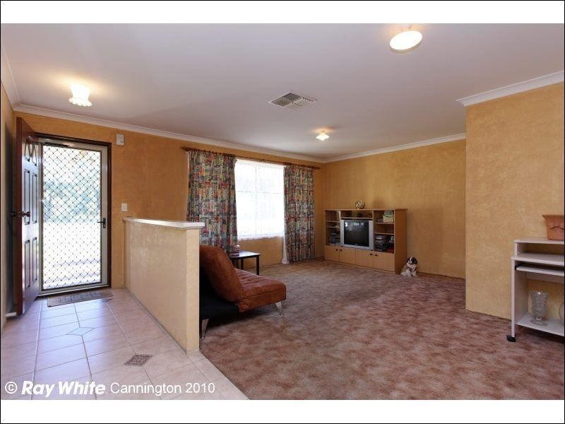 251 Station Street, East Cannington WA 6107