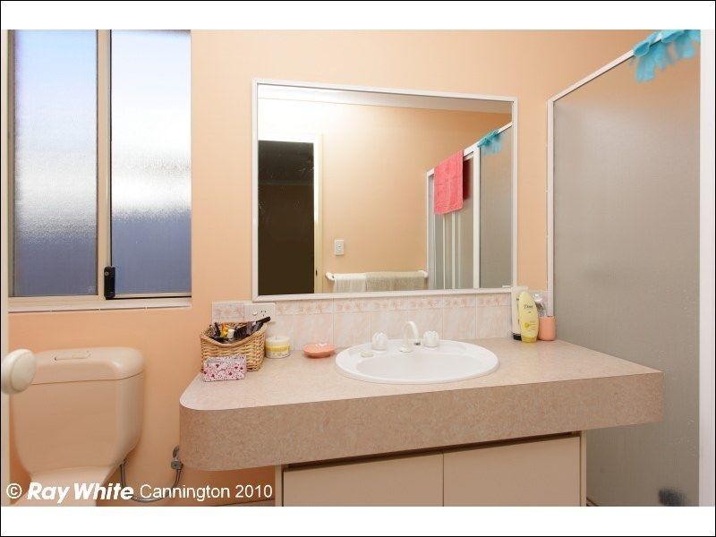 251 Station Street, East Cannington WA 6107