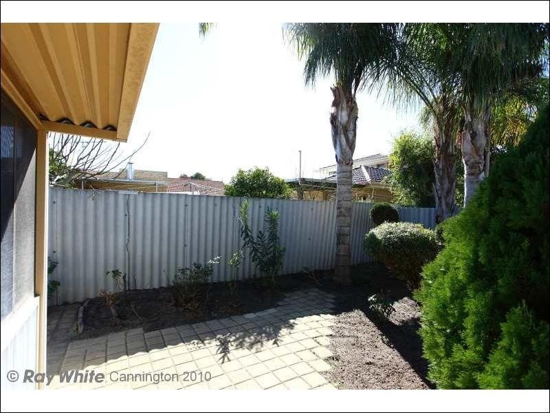 11/9 Manley Street, Cannington WA 6107