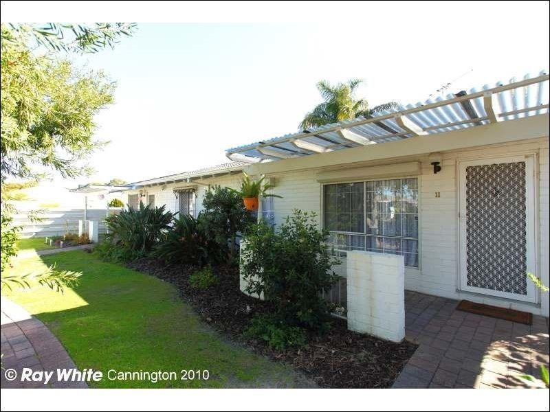 11/9 Manley Street, Cannington WA 6107
