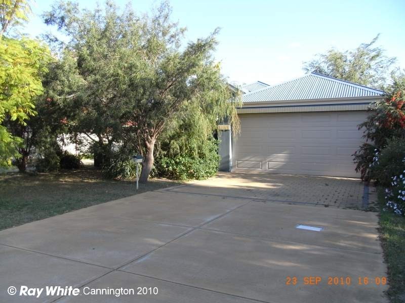 14 Lintonmarc Drive, Redcliffe WA 6104