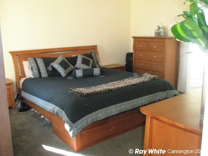 23 Bark Circle, Kenwick WA 6107