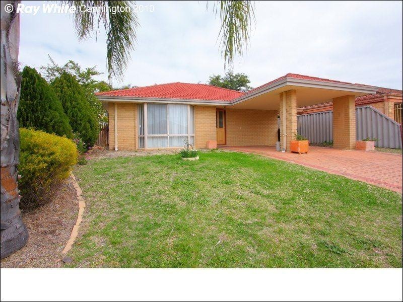 19 Belaring Place, Kenwick WA 6107