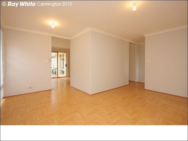 19 Belaring Place, Kenwick WA 6107