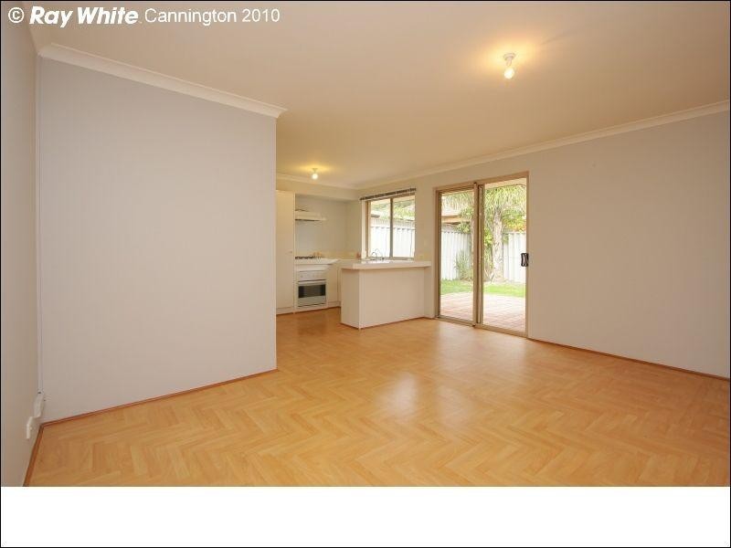 19 Belaring Place, Kenwick WA 6107