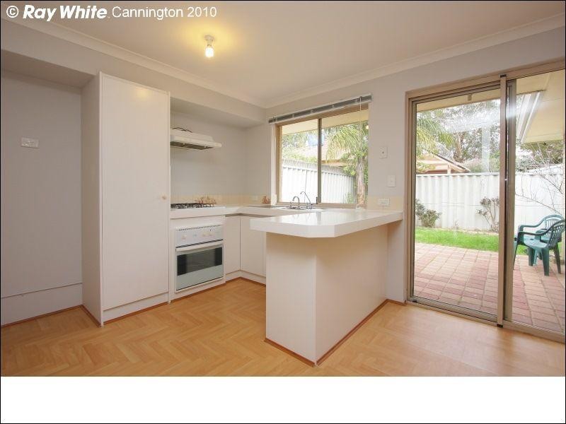 19 Belaring Place, Kenwick WA 6107