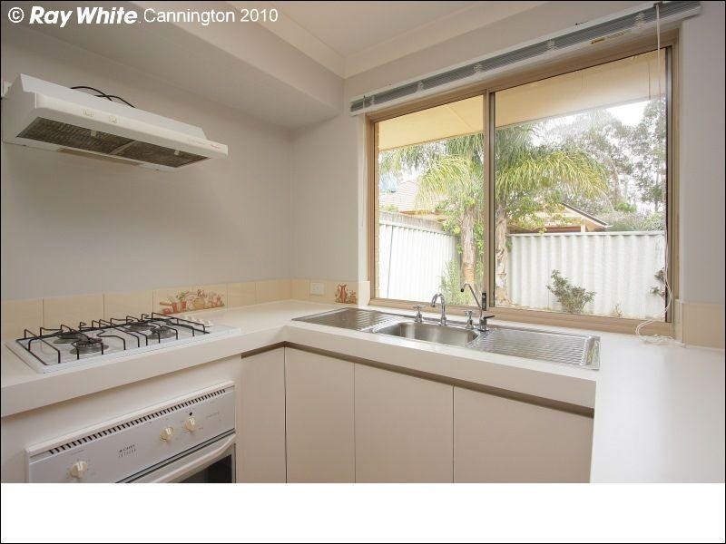 19 Belaring Place, Kenwick WA 6107