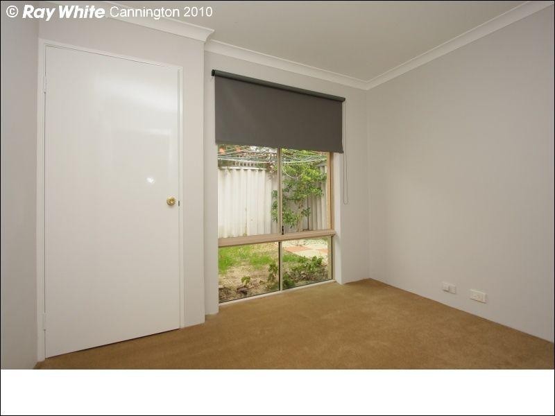 19 Belaring Place, Kenwick WA 6107