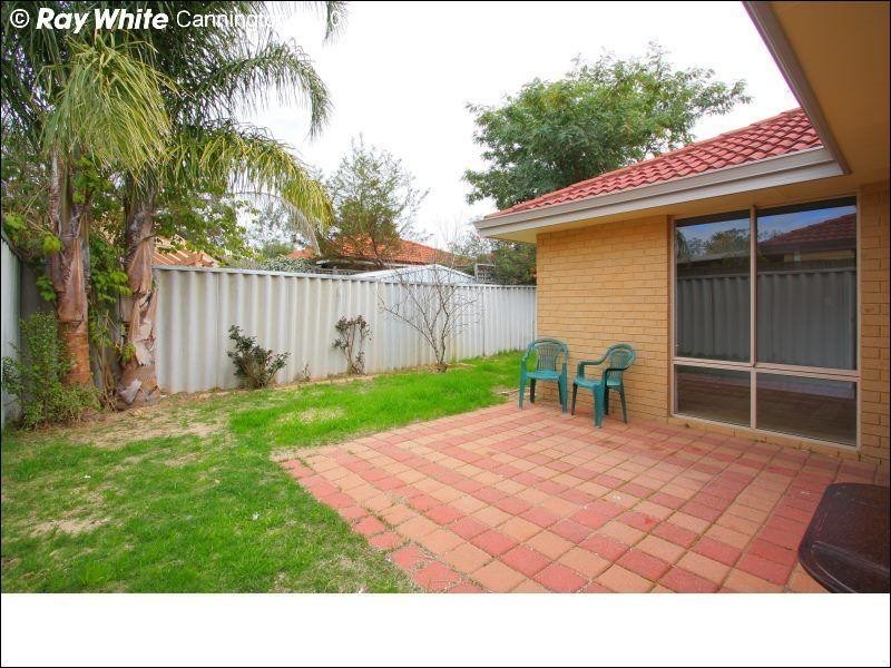 19 Belaring Place, Kenwick WA 6107