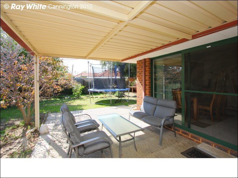 11 Greygum Rise, Kenwick WA 6107