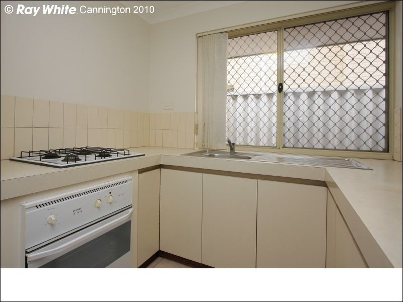 1 Gochean Avenue, Bentley WA 6102