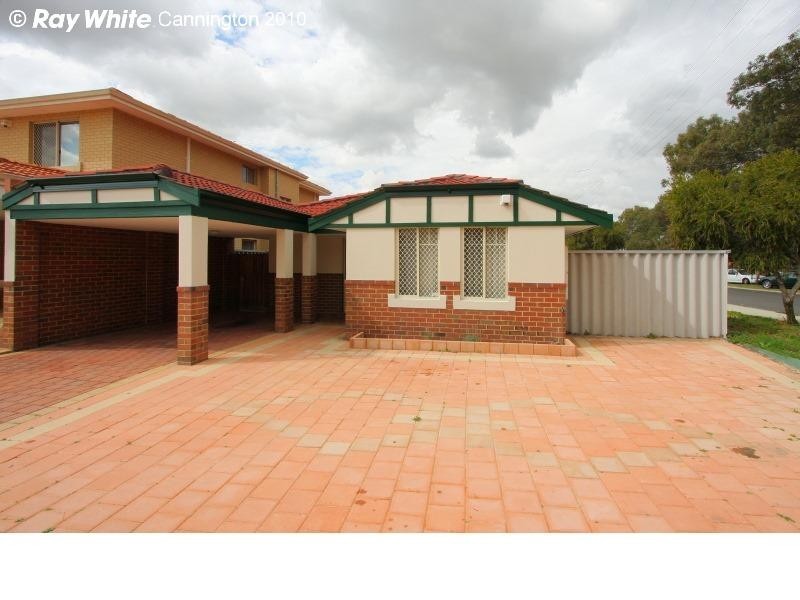 1 Gochean Avenue, Bentley WA 6102