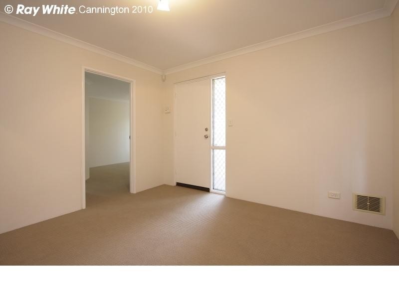 1 Gochean Avenue, Bentley WA 6102