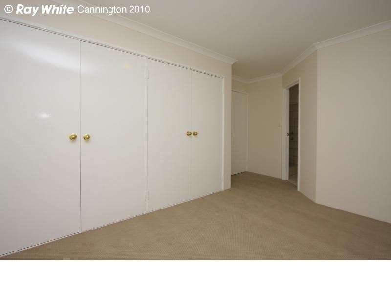 1 Gochean Avenue, Bentley WA 6102