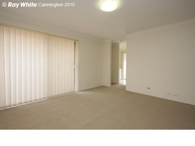 1 Gochean Avenue, Bentley WA 6102