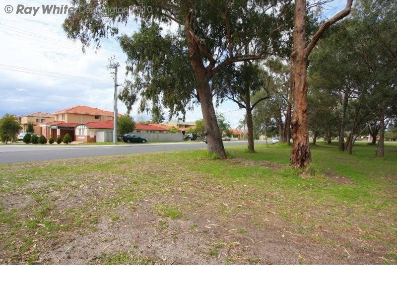 1 Gochean Avenue, Bentley WA 6102