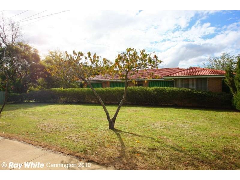 52 Phillip Street, Maddington WA 6109