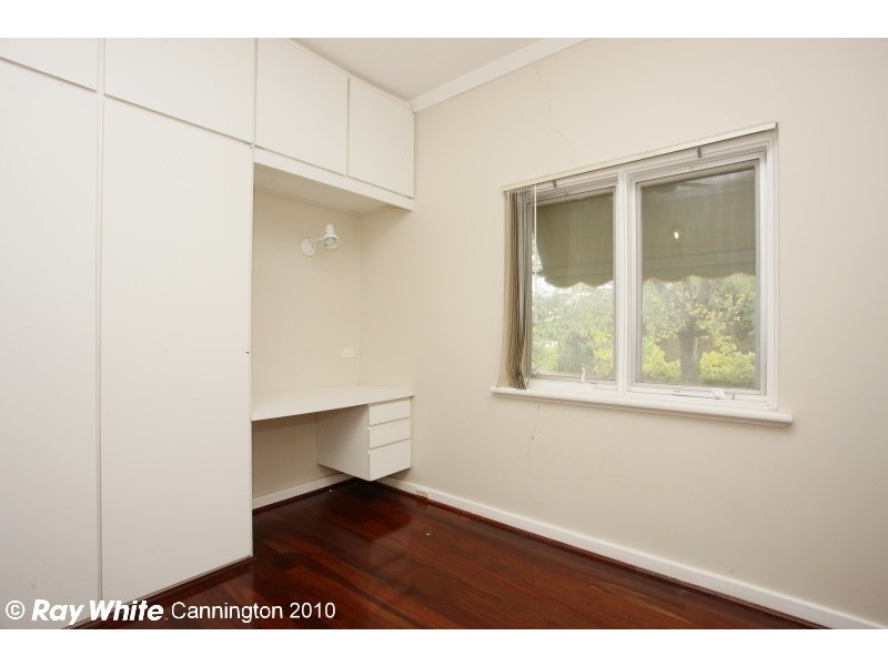 52 Phillip Street, Maddington WA 6109