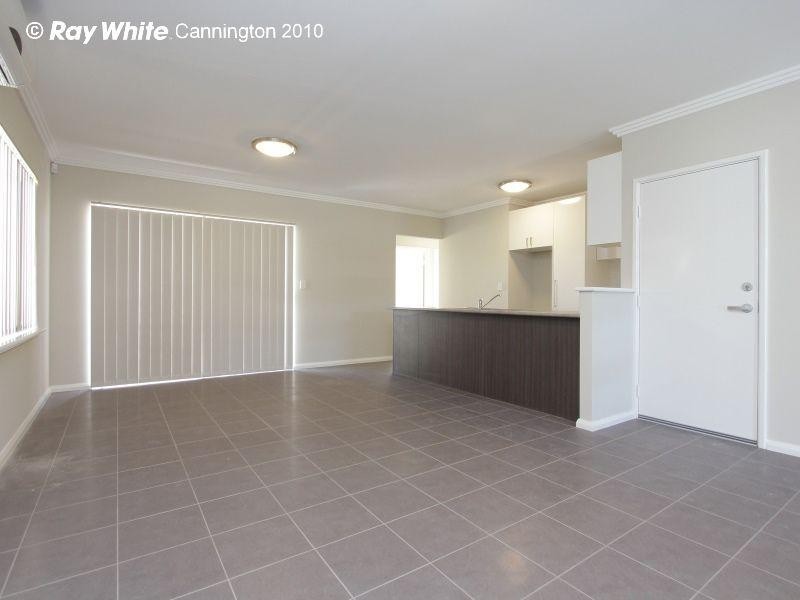 2/36 Grey Street, Cannington WA 6107