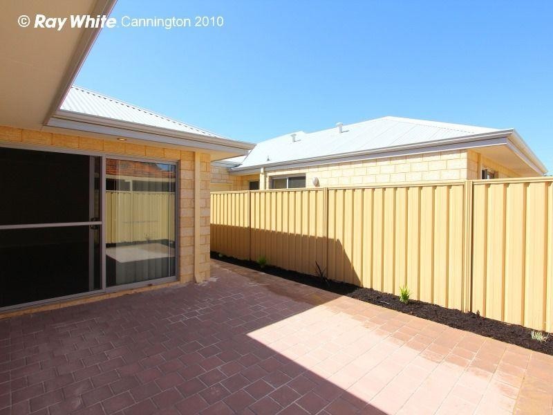 3/36 Grey Street, Cannington WA 6107
