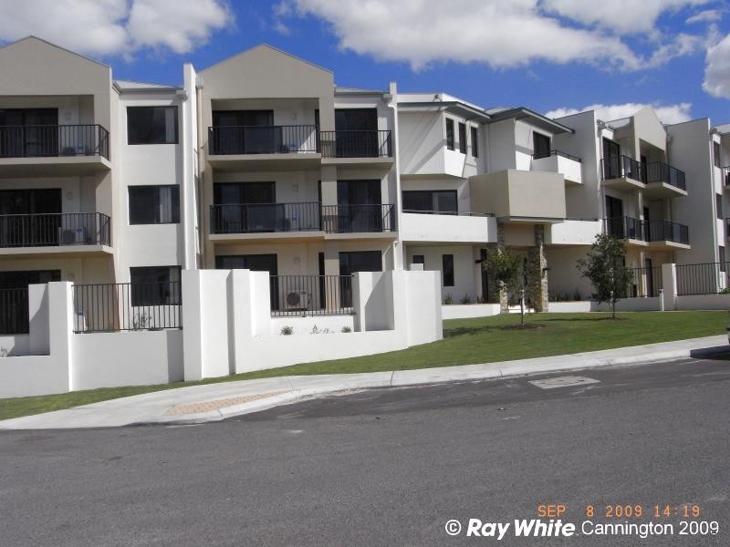 16/17 Southdown Place, Thornlie WA 6108