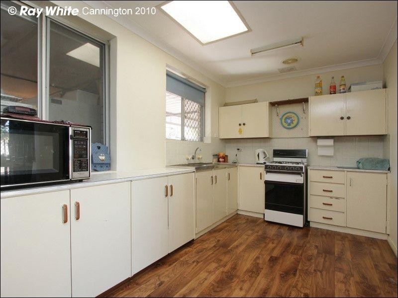 1 Blanche Street, Gosnells WA 6110