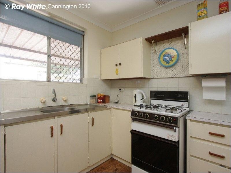 1 Blanche Street, Gosnells WA 6110