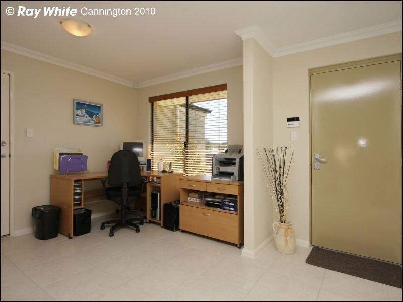 31 Elizabeth Street, East Cannington WA 6107