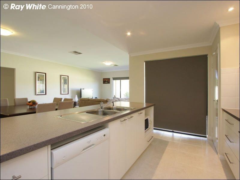 31 Elizabeth Street, East Cannington WA 6107