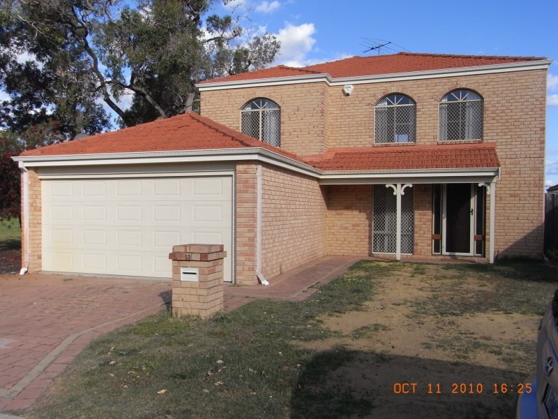 13 Weetman Cove, Cannington WA 6107