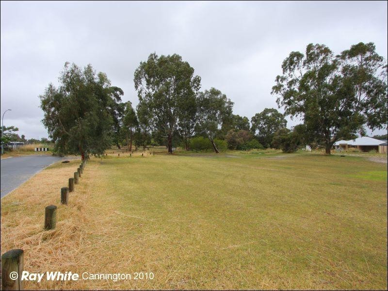 7 Wagtail Lane, East Cannington WA 6107