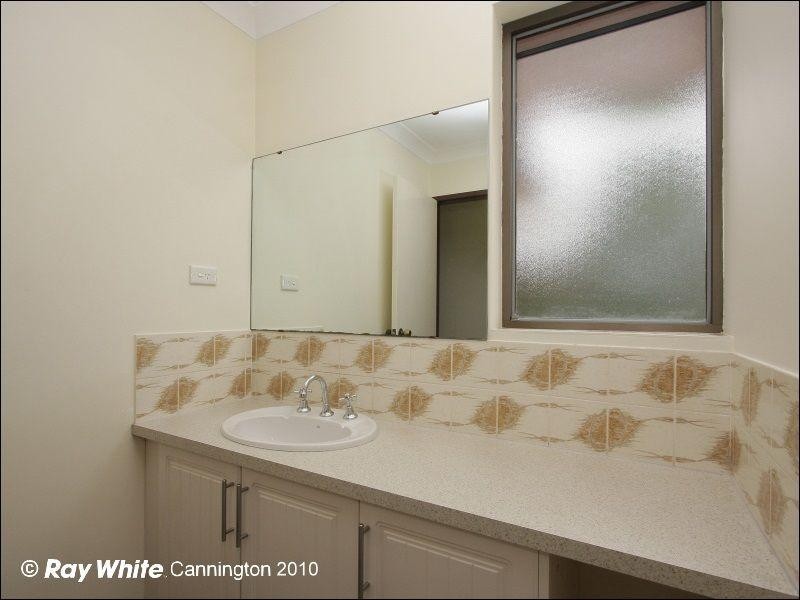 94A Chapman Road, Bentley WA 6102