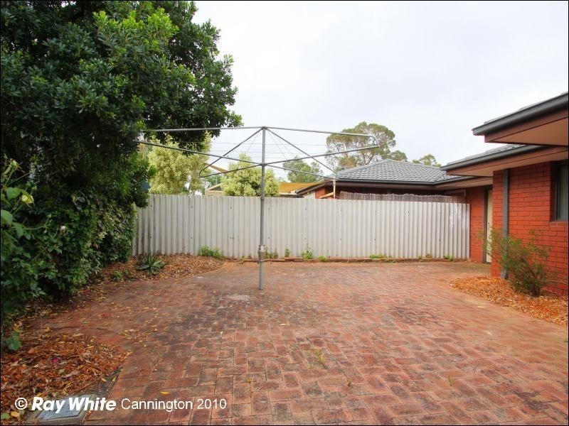 94A Chapman Road, Bentley WA 6102