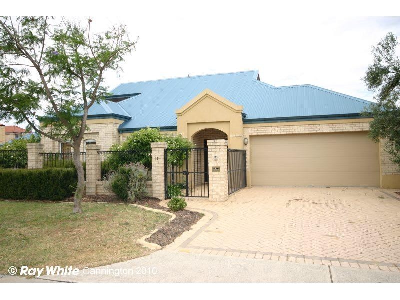 16 Klem Avenue, Salter Point WA 6152