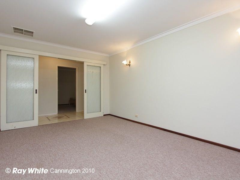 16 Cortis Way, Langford WA 6147