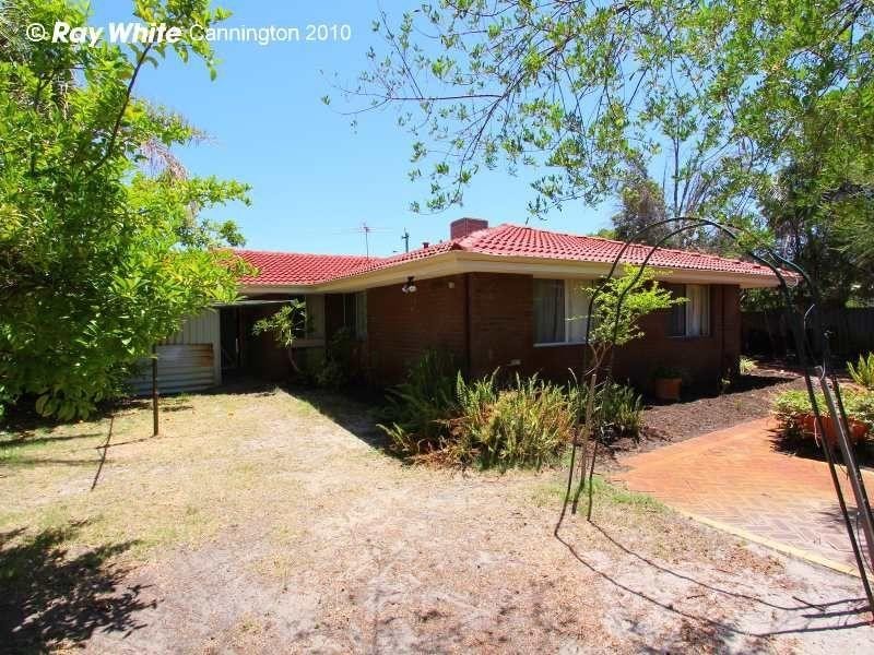 16 Cortis Way, Langford WA 6147