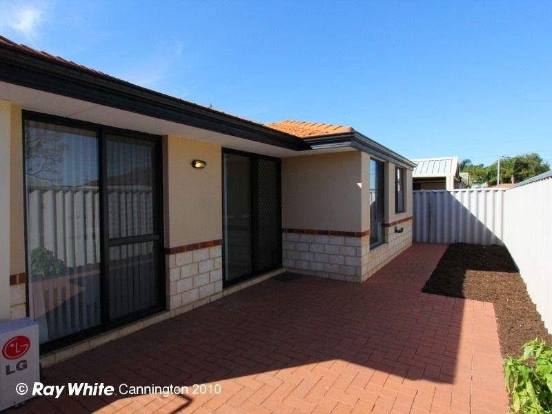 37d Renou Street, Queens Park WA 6107