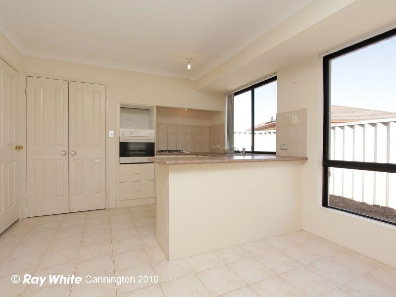 37d Renou Street, Queens Park WA 6107