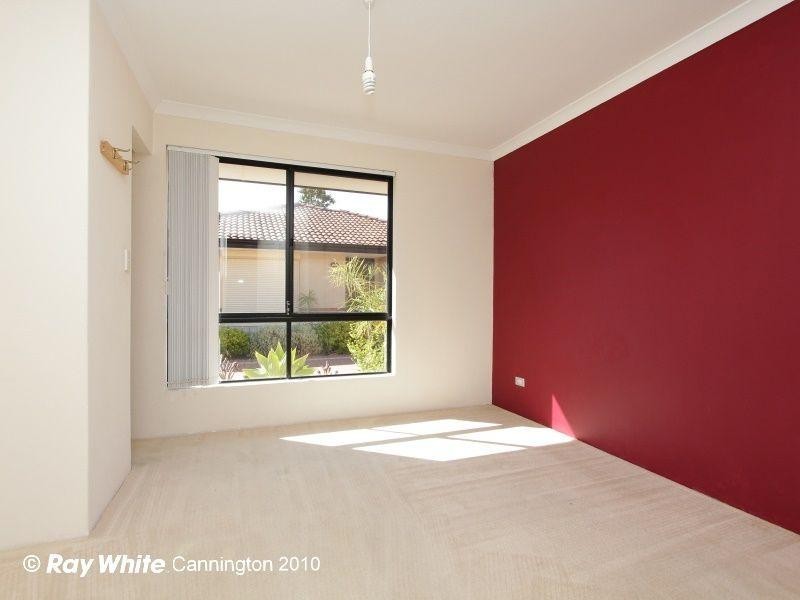 37d Renou Street, Queens Park WA 6107