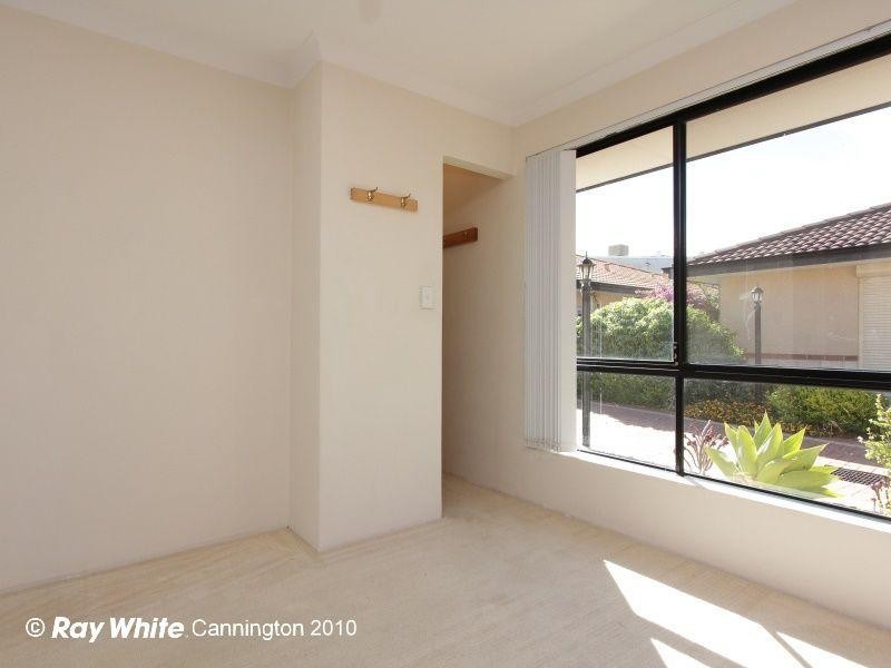 37d Renou Street, Queens Park WA 6107