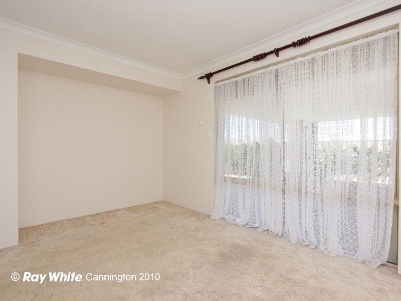 12 Powderbark Bypass, Kenwick WA 6107