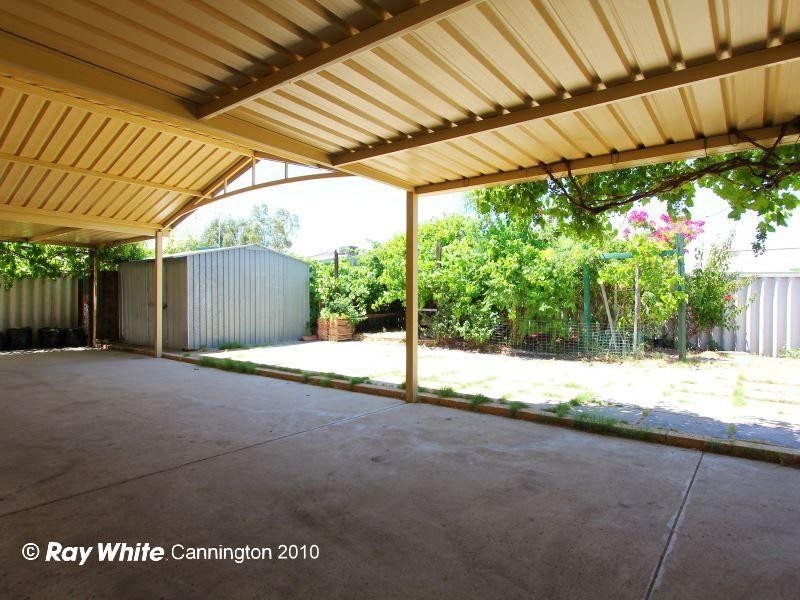 12 Powderbark Bypass, Kenwick WA 6107