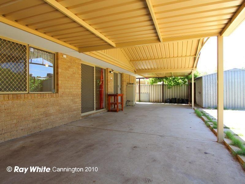 12 Powderbark Bypass, Kenwick WA 6107