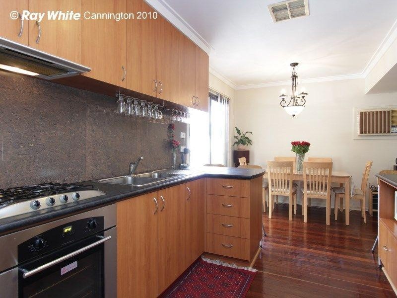 51 Lynwood Avenue, Lynwood WA 6147