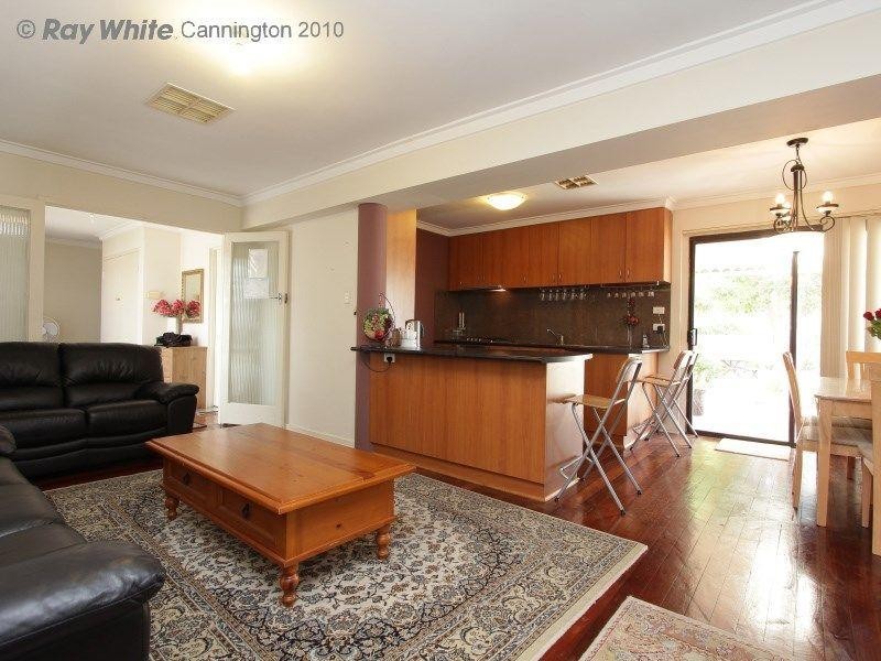 51 Lynwood Avenue, Lynwood WA 6147